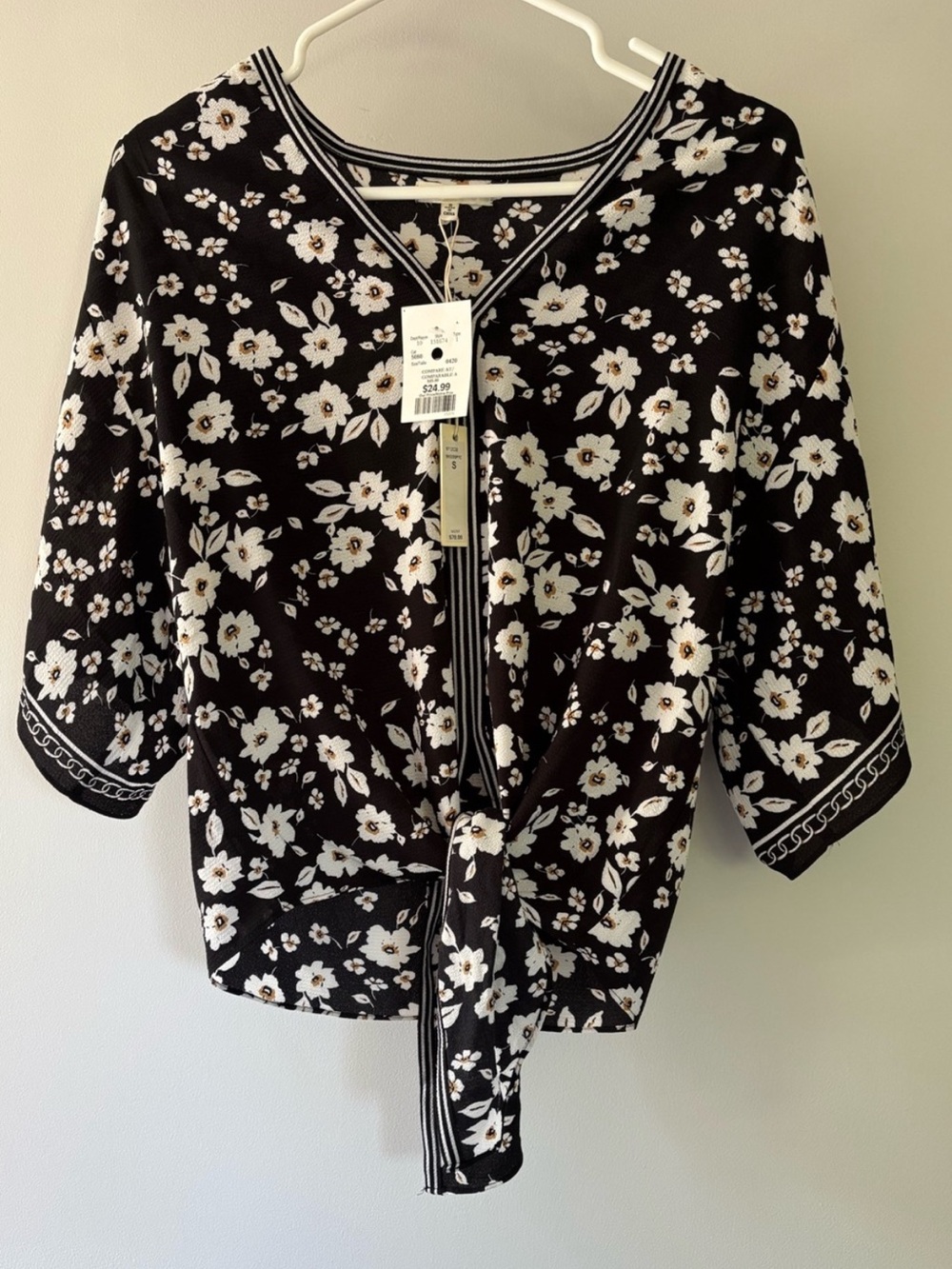 Max Studio Black Floral Tie-Front Top